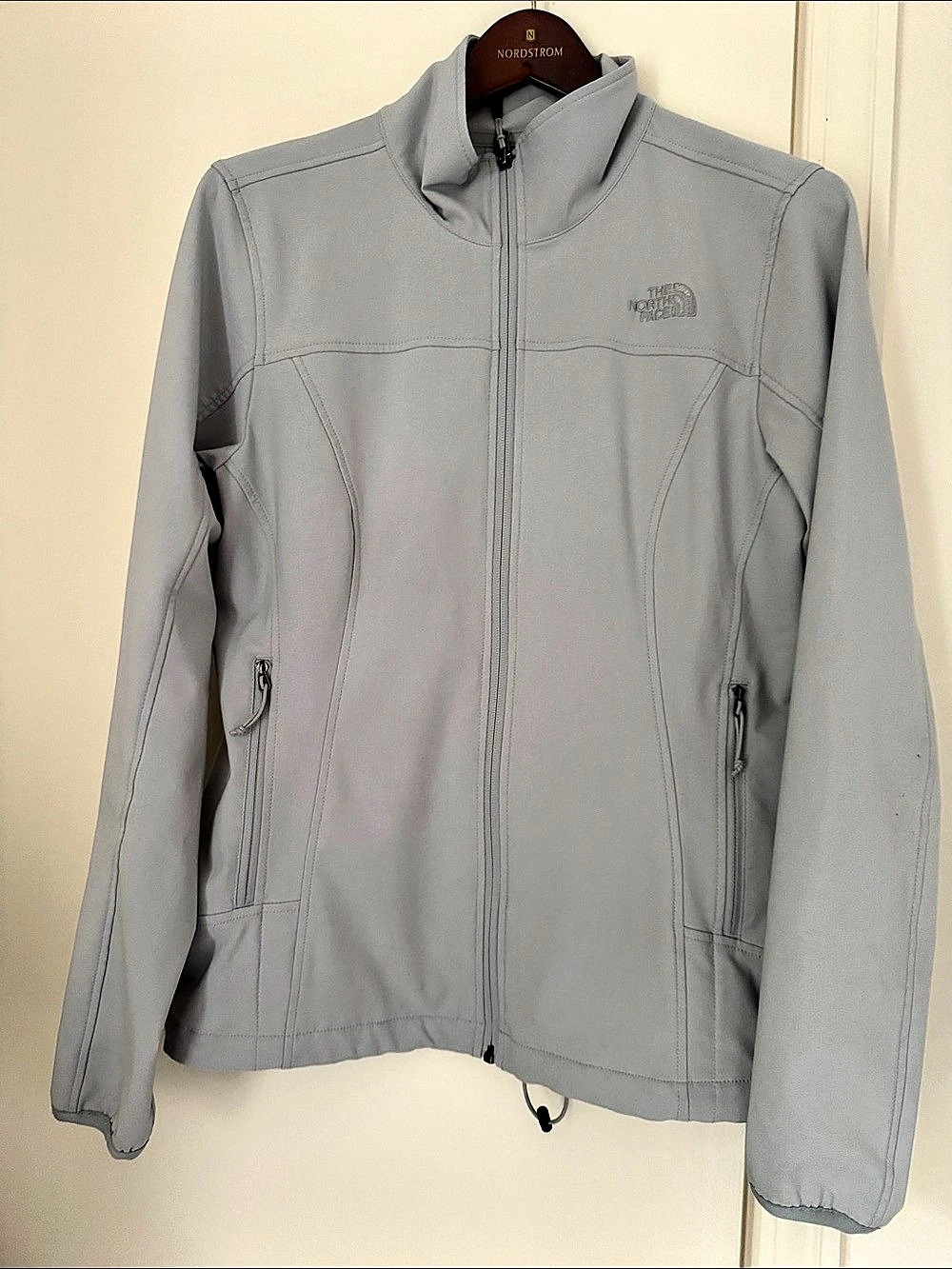 The North Face Women's Apex Bionic Jacket Gray Medium
